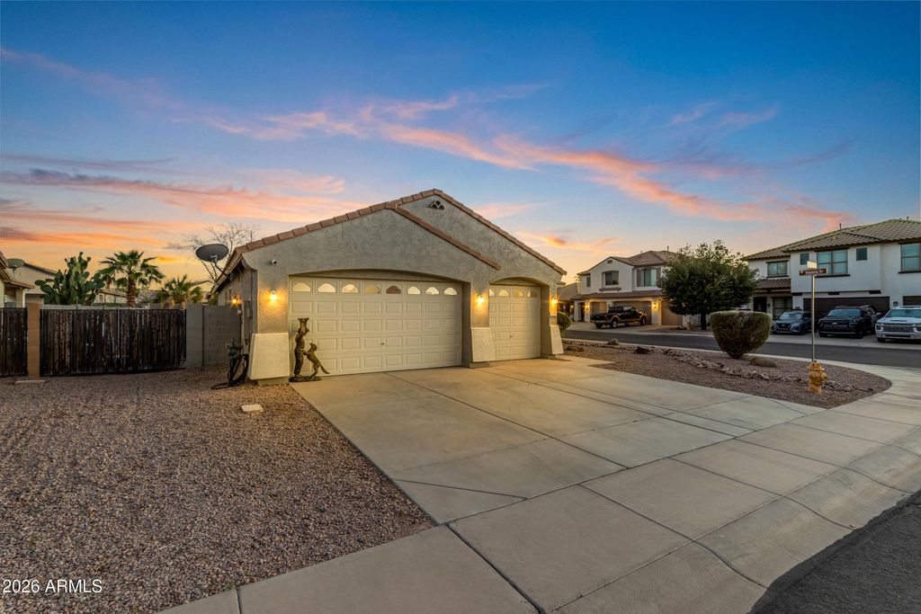 36189 W MADRID Avenue, Maricopa, AZ 85138 — photo 3