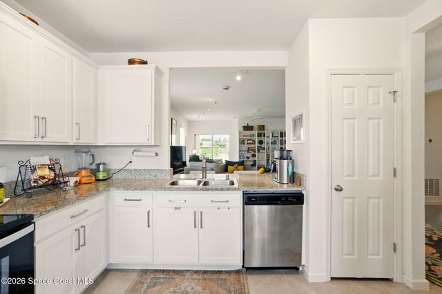 3547 Aberdeen Drive SE, Palm Bay, FL 32909