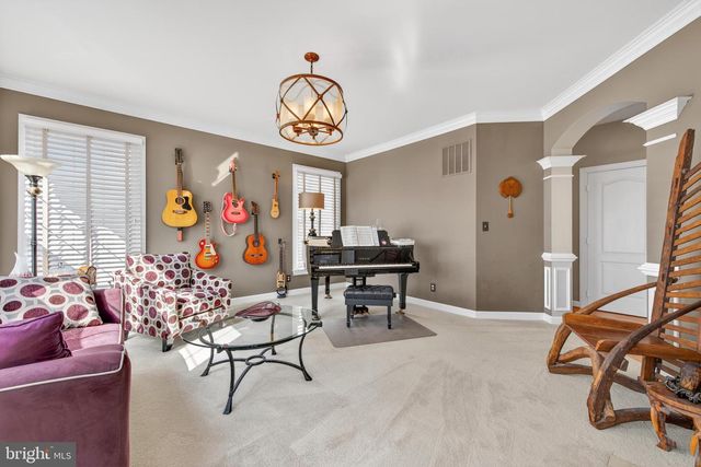 42994 NORTHLAKE BLVD, Leesburg, VA 20176