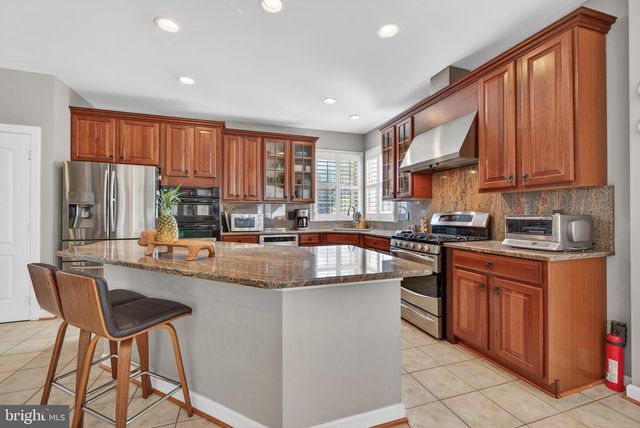 42994 NORTHLAKE BLVD, Leesburg, VA 20176