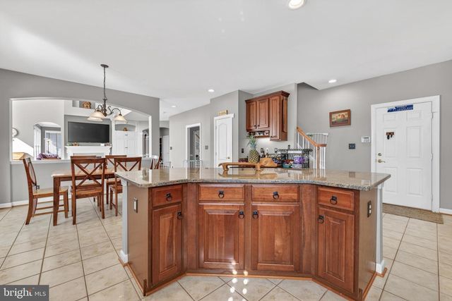 42994 NORTHLAKE BLVD, Leesburg, VA 20176