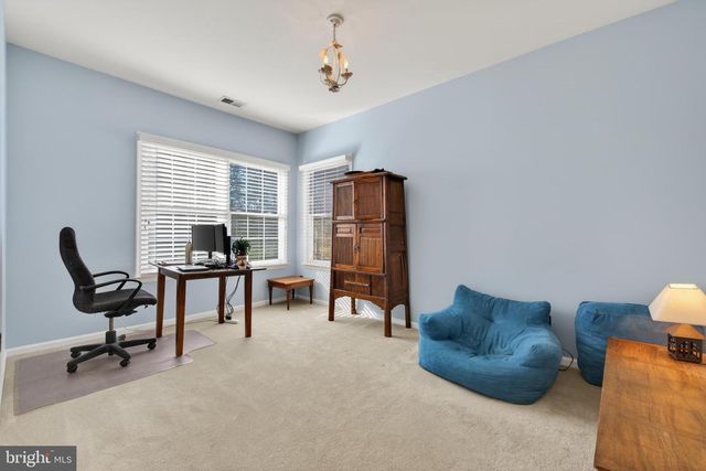 42994 NORTHLAKE BLVD, Leesburg, VA 20176
