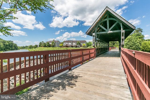 42994 NORTHLAKE BLVD, Leesburg, VA 20176