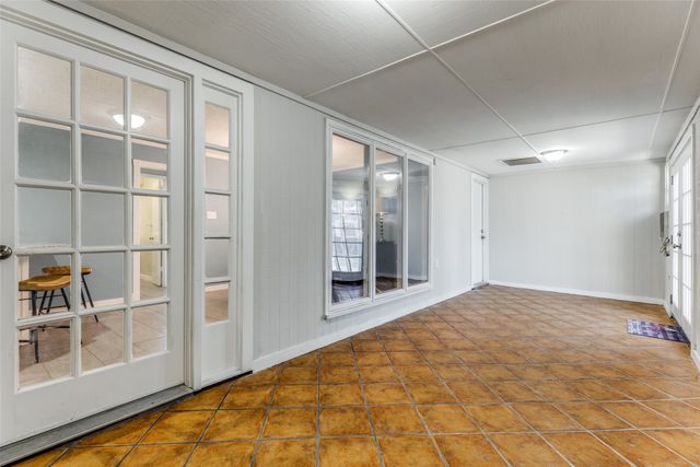 201 Hillview Drive, Hurst, TX 76054