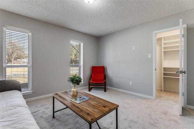 201 Hillview Drive, Hurst, TX 76054