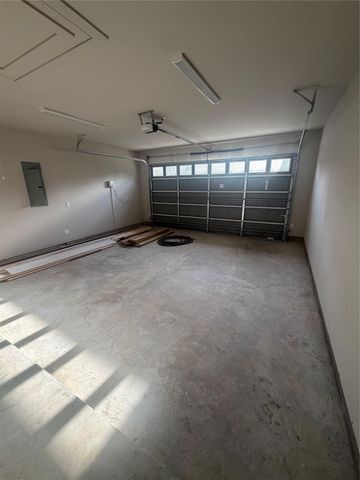 216 Bluehill Dr, Montgomery, TX 77356