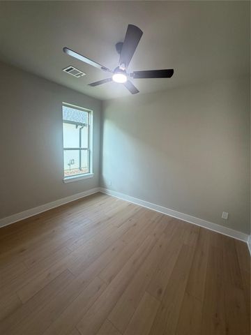 216 Bluehill Dr, Montgomery, TX 77356