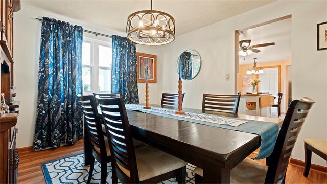 5096 Fountainwood Dr, Hampton, PA 15044