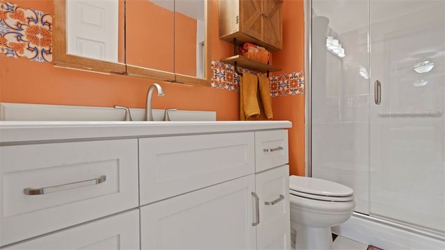 5096 Fountainwood Dr, Hampton, PA 15044