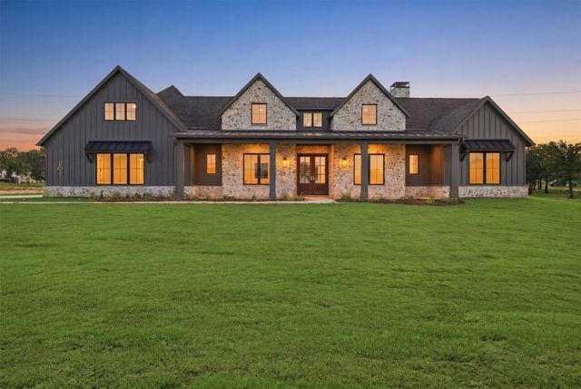 901 Herbert Hollow, Weatherford, TX 76087