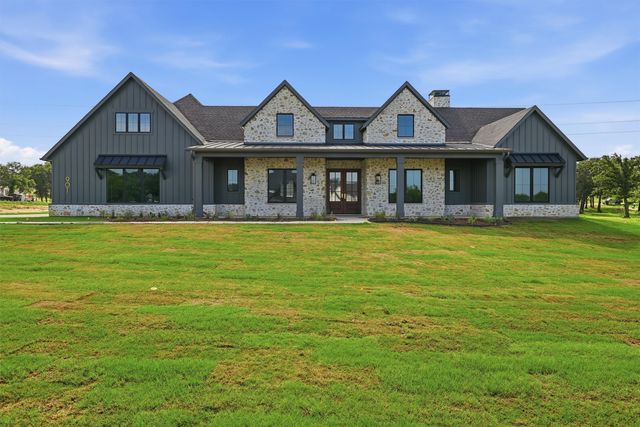 901 Herbert Hollow, Weatherford, TX 76087