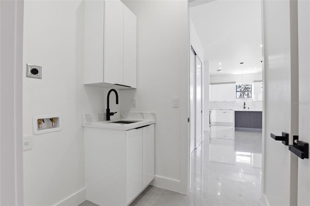 1122 S EDELWEISS STREET E, Lehigh Acres, FL 33974