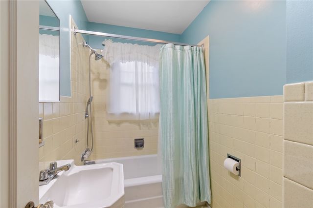 1404 Summit Drive, Arcadia, NY 14513