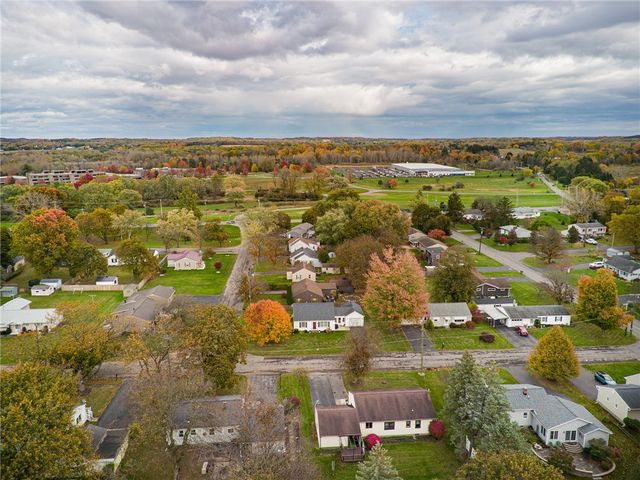 1404 Summit Drive, Arcadia, NY 14513