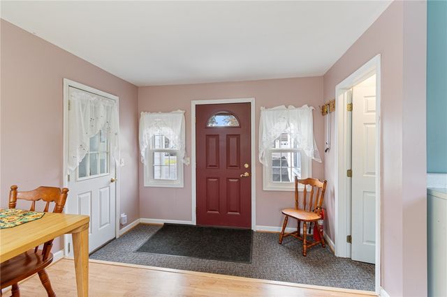 1404 Summit Drive, Arcadia, NY 14513