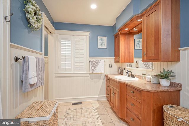 3215 EGLANTINE DR, Vineland, NJ 08360