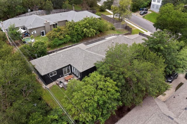 3305 Hycreek DR, Austin, TX 78723