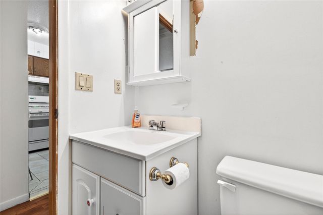 2049 Caesar Place, Bronx, NY 10473