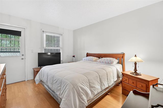 2049 Caesar Place, Bronx, NY 10473