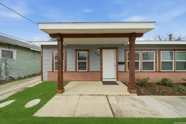 435 Avondale, San Antonio, TX 78223