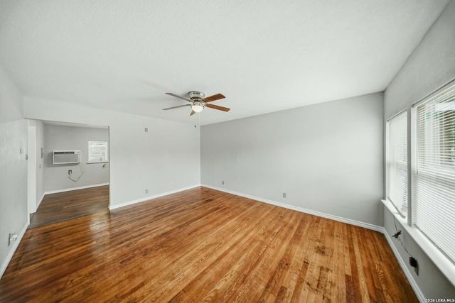 435 Avondale, San Antonio, TX 78223