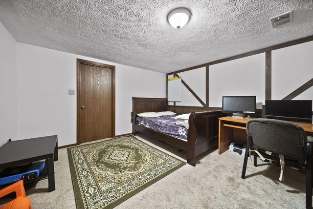 3032 Blendon Woods Boulevard, Columbus, OH 43231
