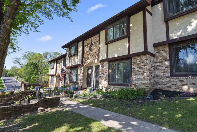 3032 Blendon Woods Boulevard, Columbus, OH 43231