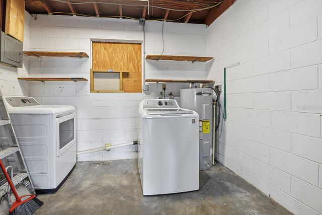 14338 LAKE JUNIETTA DRIVE, Tavares, FL 32778