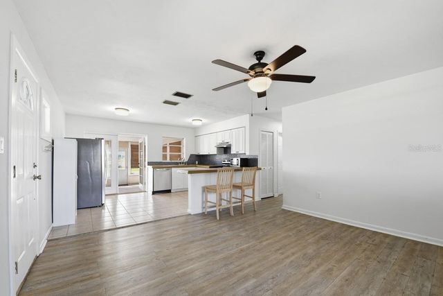 14338 LAKE JUNIETTA DRIVE, Tavares, FL 32778