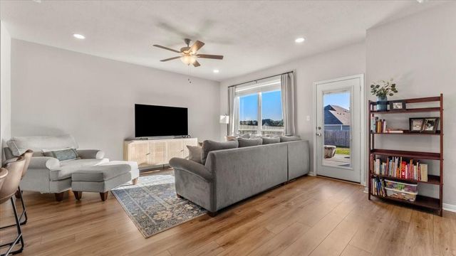 103 Rudder Way, Huntsville, TX 77320