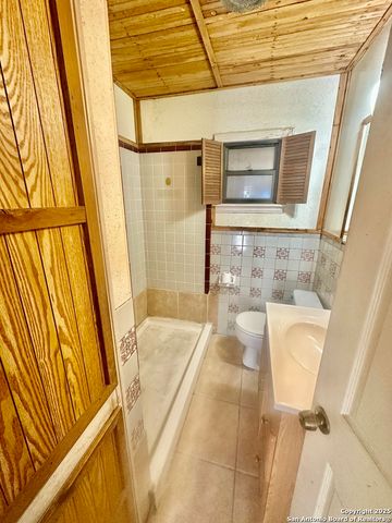 309 E French, San Antonio, TX 78212