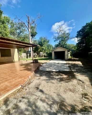 309 E French, San Antonio, TX 78212