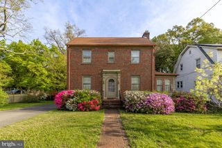 4220 SHERIDAN ST, Hyattsville, MD 20782