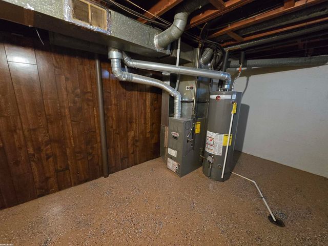 20225 15 Mile Road, Clinton Township, MI 48035