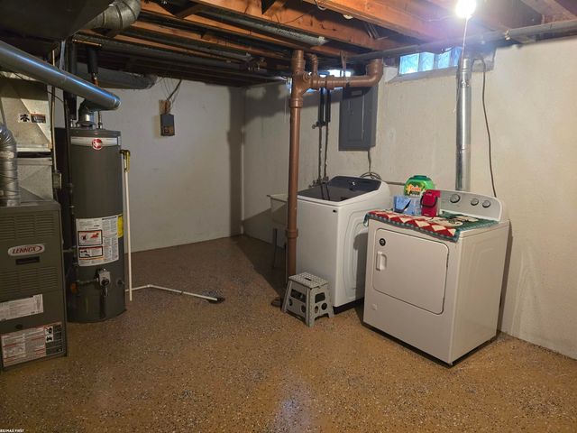 20225 15 Mile Road, Clinton Township, MI 48035