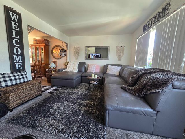 20225 15 Mile Road, Clinton Township, MI 48035