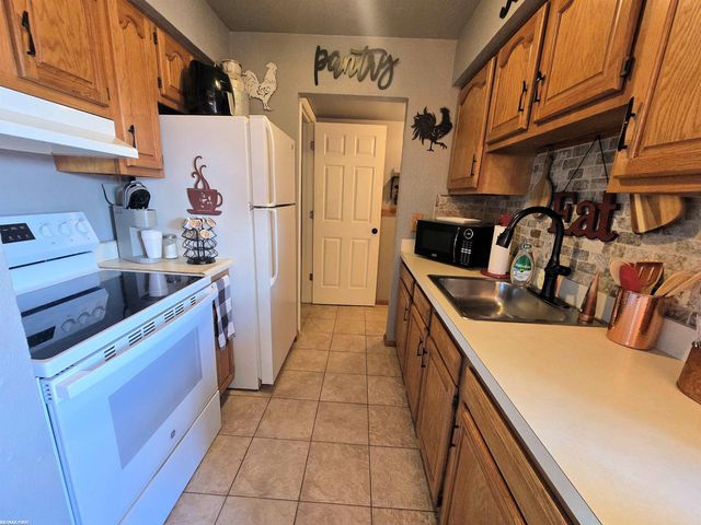 20225 15 Mile Road, Clinton Township, MI 48035