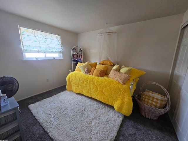 20225 15 Mile Road, Clinton Township, MI 48035