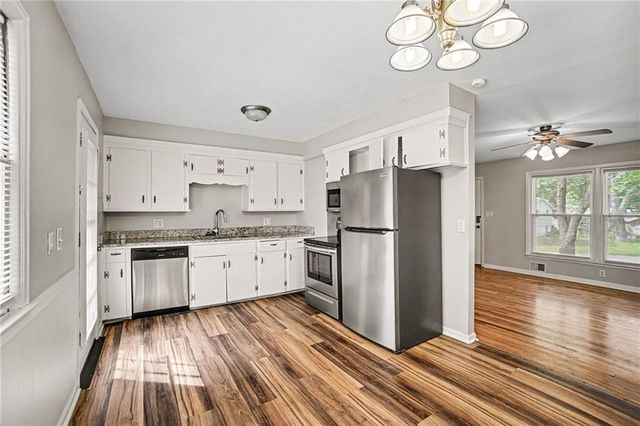 1501 Johnston Street, Liberty, MO 64068