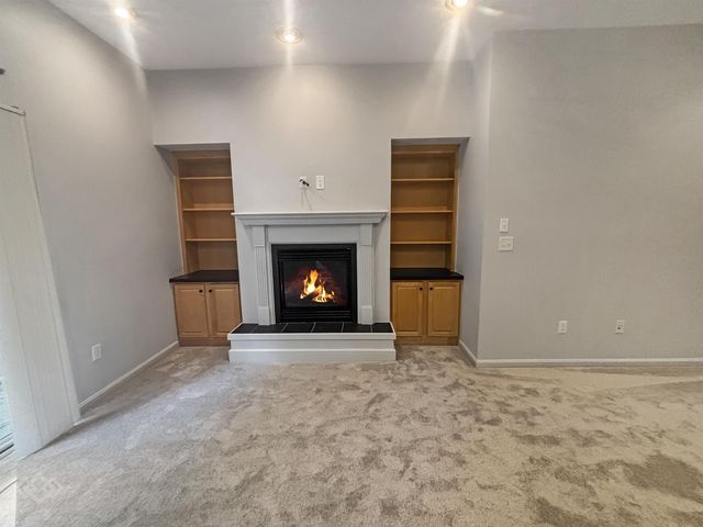 25 Lantern Lane, Kingston, NH 03848