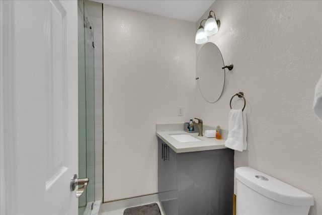 2633 NE 3rd Avenue, Wilton Manors, FL 33334