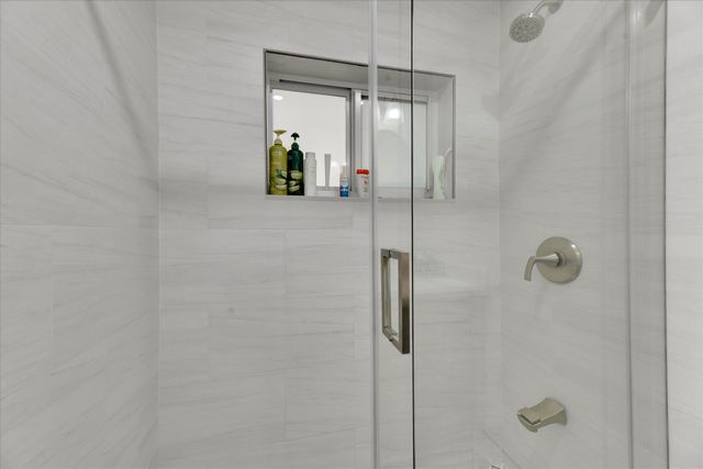 2633 NE 3rd Avenue, Wilton Manors, FL 33334