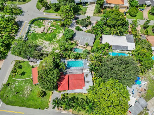 2633 NE 3rd Avenue, Wilton Manors, FL 33334