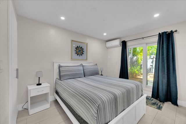 2633 NE 3rd Avenue, Wilton Manors, FL 33334