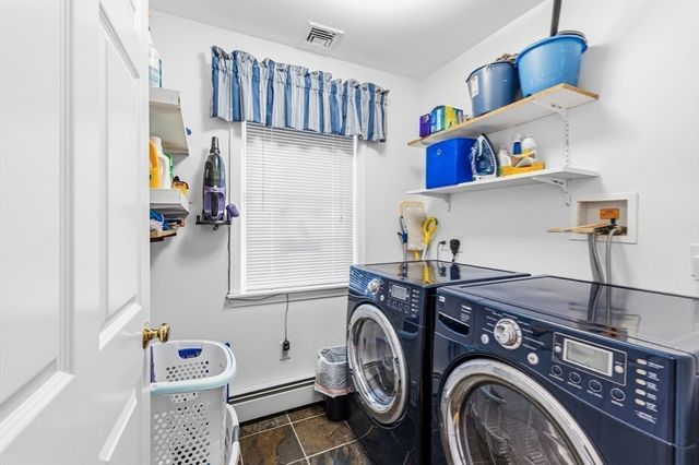 12 Brandt Beach Ave, Mattapoisett, MA 02739