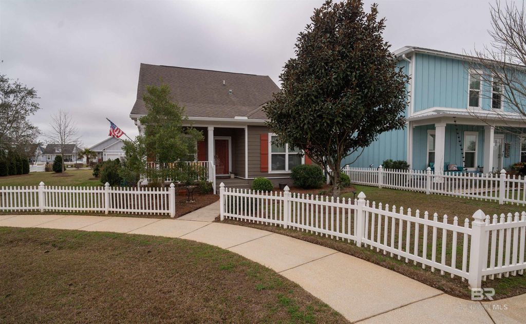 1141 Yellow Daisy Lane, Foley, AL 36535