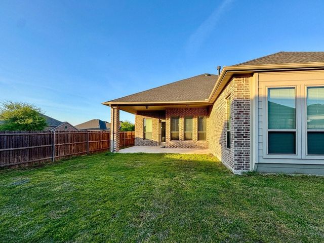 6700 Barolo Drive, Rowlett, TX 75088