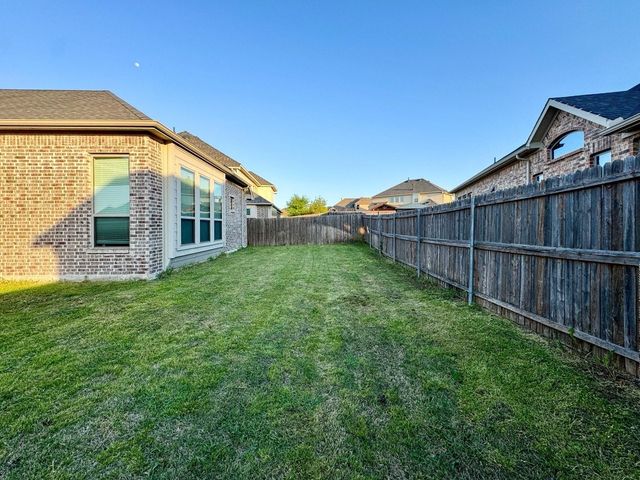 6700 Barolo Drive, Rowlett, TX 75088