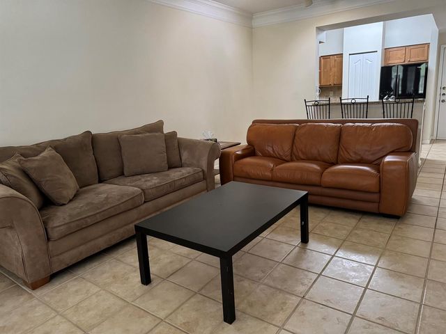 276 Murcia Drive 111, Jupiter, FL 33458