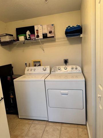 276 Murcia Drive 111, Jupiter, FL 33458